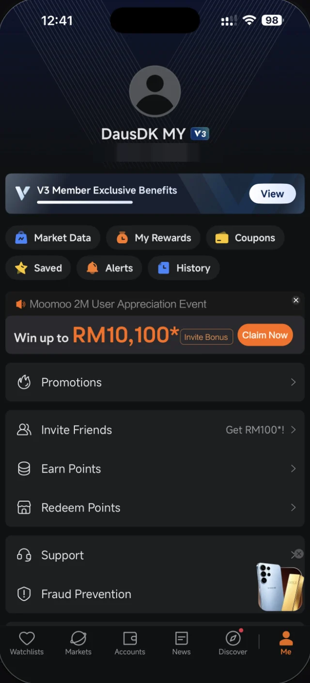 Tab Me dalam Moomoo dengan butang My Rewards